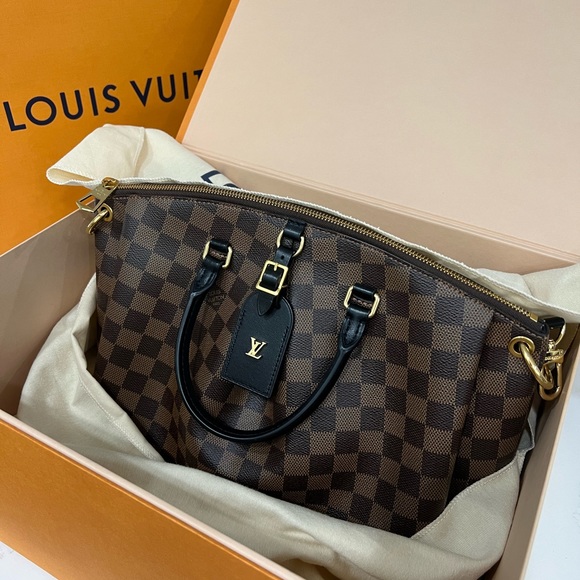 💎 Authentic 💎 Louis Vuitton Damier Ebène Odeon Tote MM in Impeccable Condition - Picture 2 of 16